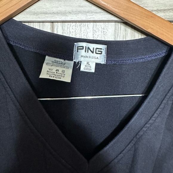 Ping Golf Vest - Picture 3 of 3